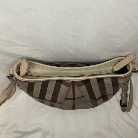 Burberry Smoked Check Hartham Shoulder Bag - Picture 5 of 12